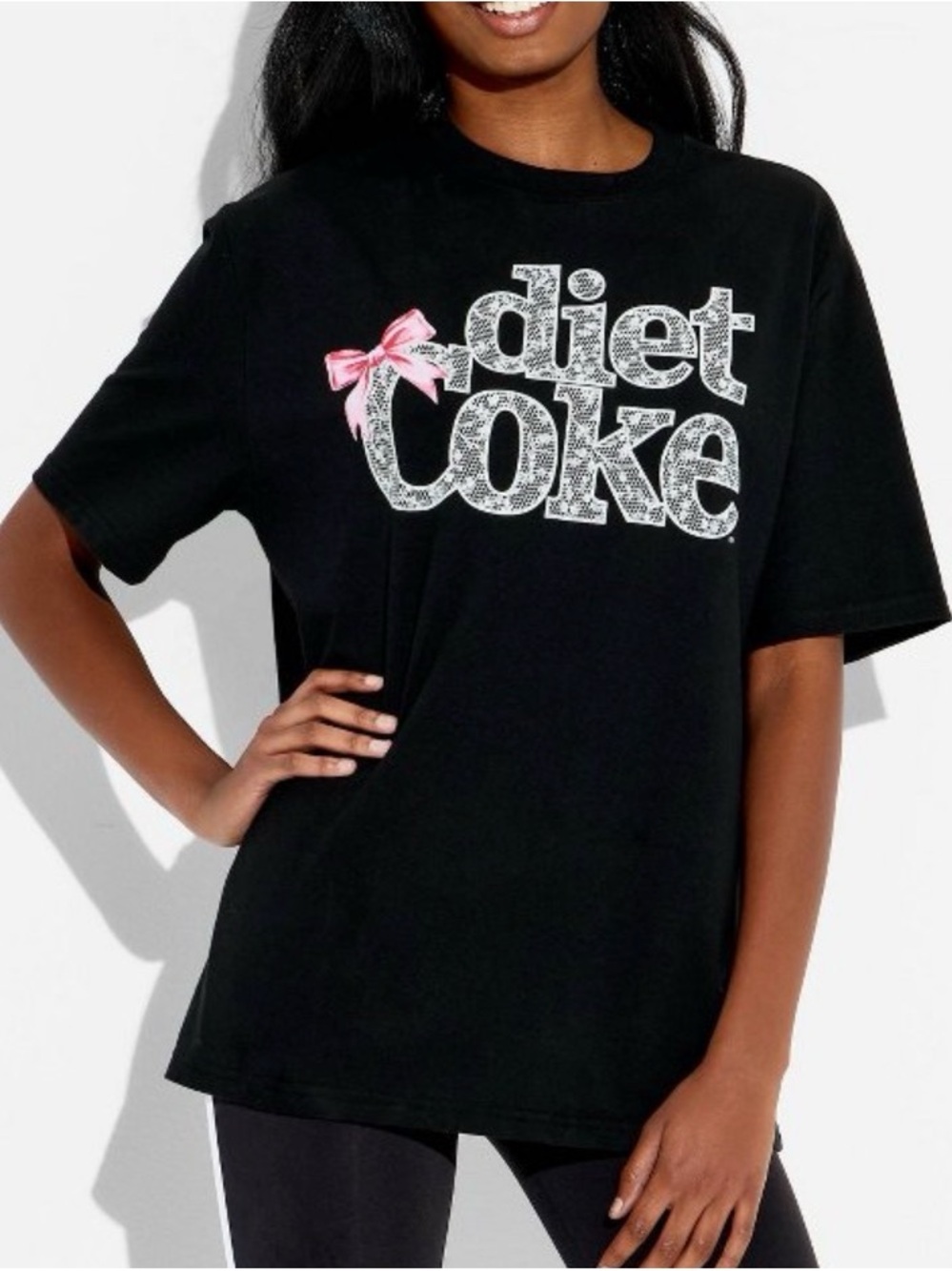 EUC Women's Diet Coke Pink Bow Short Sleeve Graphic
Black T Shirt Size XXL
